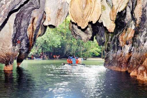 Cabayugan-River-spooky-water-bodies-of-the-world